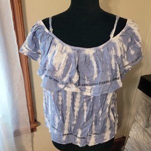 🍒5for$10 Style Envy blue tie dye top. Size M
